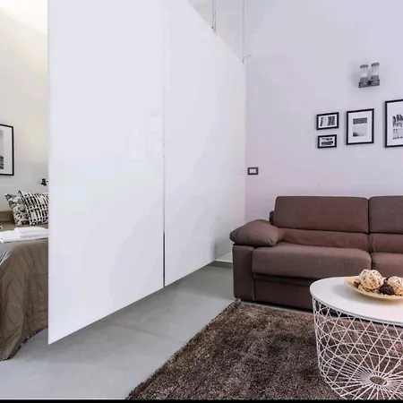 Charlotte House Napoli